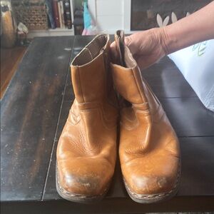Men's Tan Leather Boots